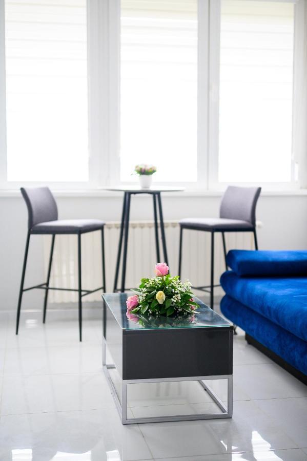 Spa Apartman Grand Ni Esterno foto