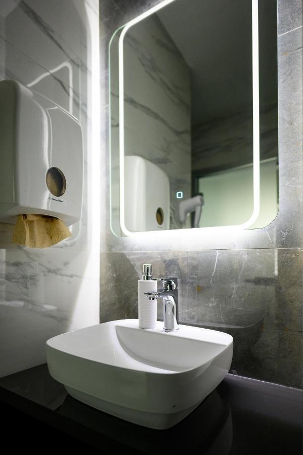 Spa Apartman Grand Ni Esterno foto
